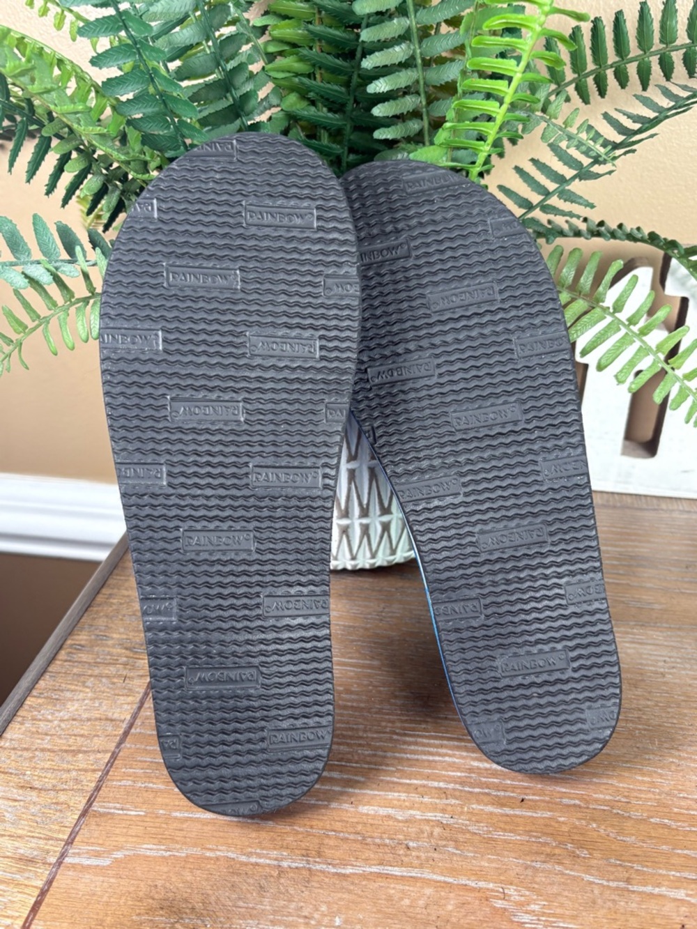 Rainbow Royal Blue Women’s Flip Flop Sandals Size 7 - Picture 8 of 12